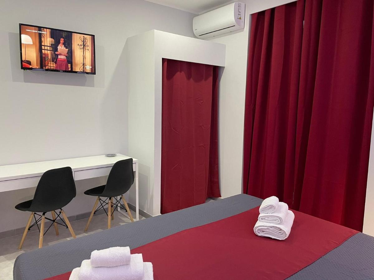Pacini 88 Rooms And Apartment Catania Centro Bagian luar foto