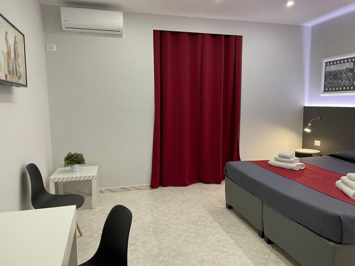 Pacini 88 Rooms And Apartment Catania Centro Bagian luar foto