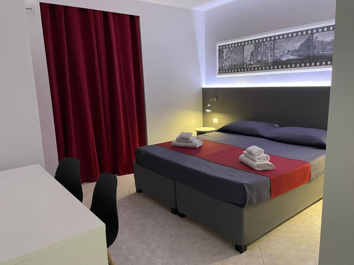 Pacini 88 Rooms And Apartment Catania Centro Bagian luar foto