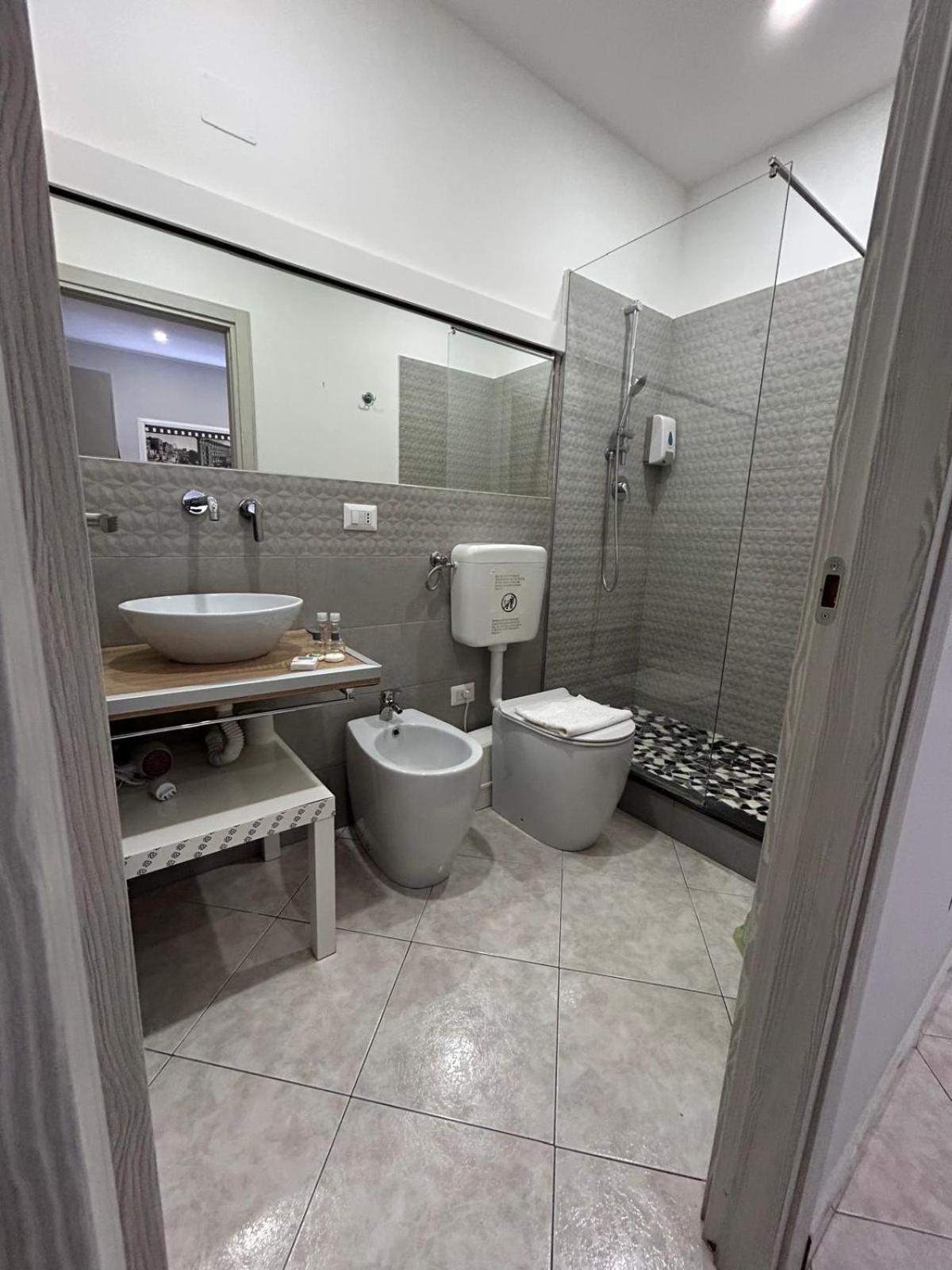 Pacini 88 Rooms And Apartment Catania Centro Bagian luar foto