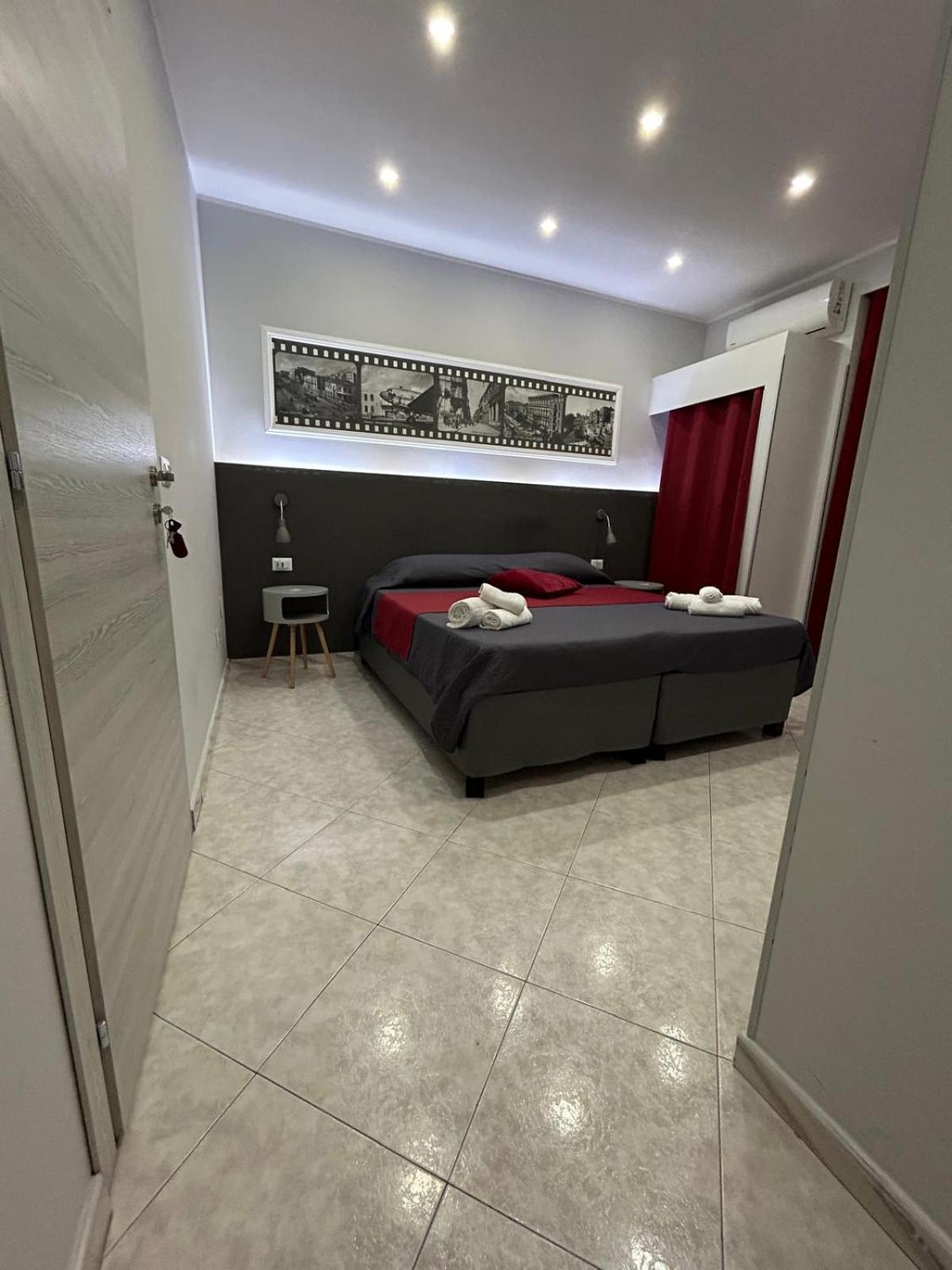 Pacini 88 Rooms And Apartment Catania Centro Bagian luar foto