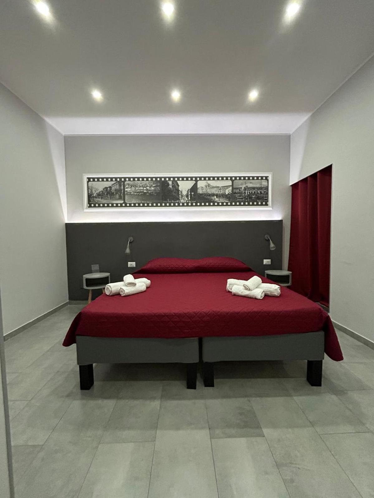Pacini 88 Rooms And Apartment Catania Centro Bagian luar foto